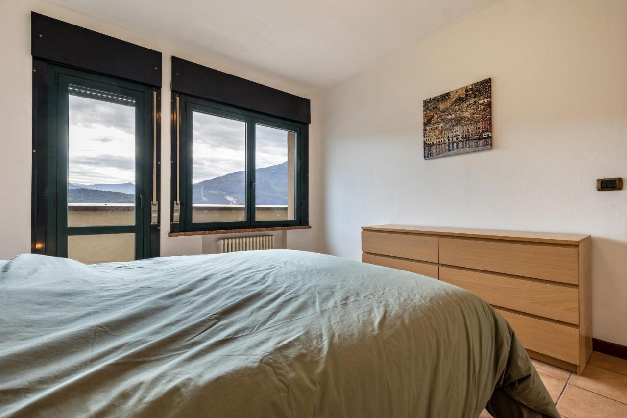 Apartmán La Terrazza Di Vincent Sul Garda Riva del Garda Exteriér fotografie