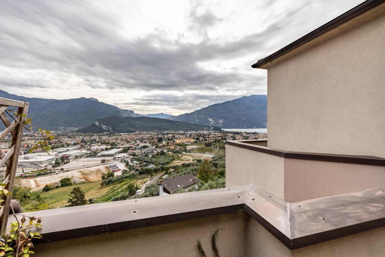 Apartmán La Terrazza Di Vincent Sul Garda Riva del Garda Exteriér fotografie